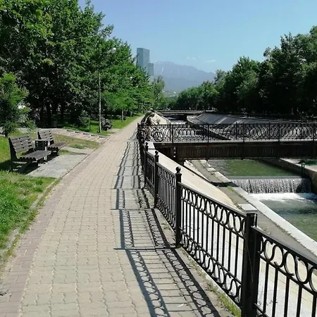 Апартаменты Студия Коктем-1, 26 Almaty Exterior photo