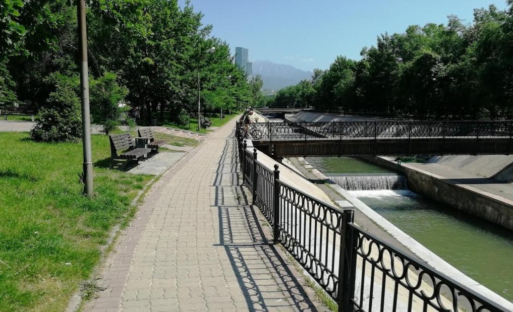 Apartment студия коктем-1, 26 *
